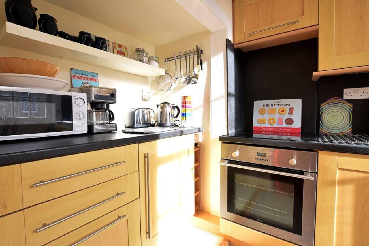Joivy Bright Flat With Workspace In New Town EDI Eksteriør billede